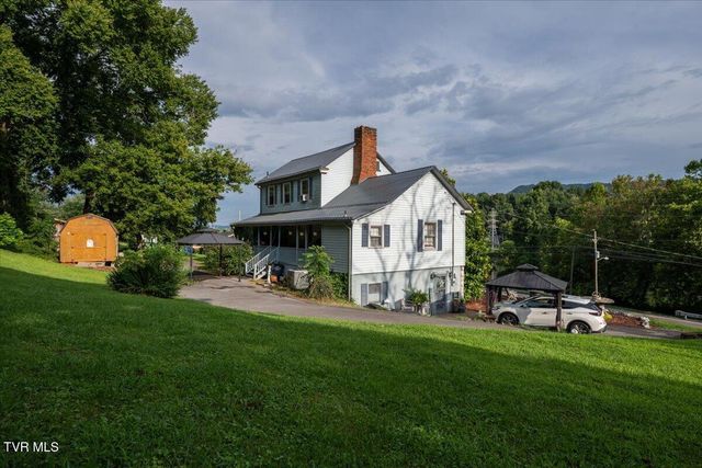 2248 Netherland Inn Road, Kingsport, TN 37660