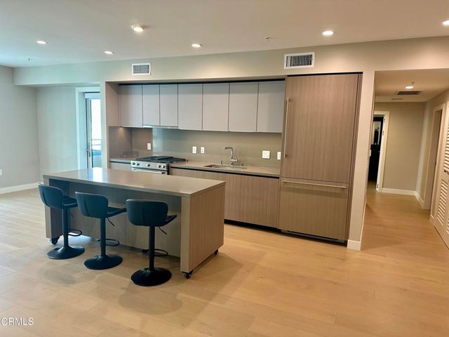 39 S Los Robles Avenue 4009, Pasadena, CA 91101