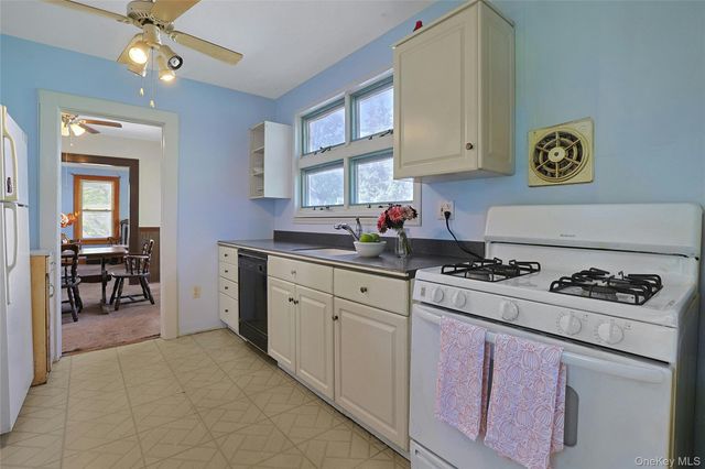 132 Church Street, Nanuet, NY 10954
