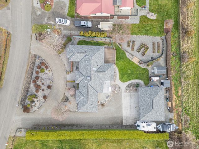 1250 Thornton Drive, Sequim, WA 98382