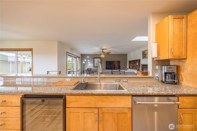 1250 Thornton Drive, Sequim, WA 98382