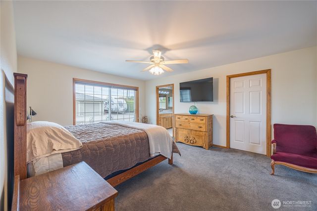 1250 Thornton Drive, Sequim, WA 98382