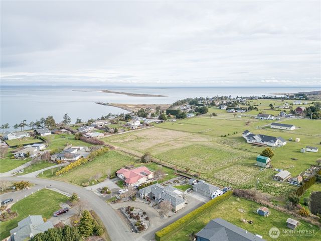 1250 Thornton Drive, Sequim, WA 98382