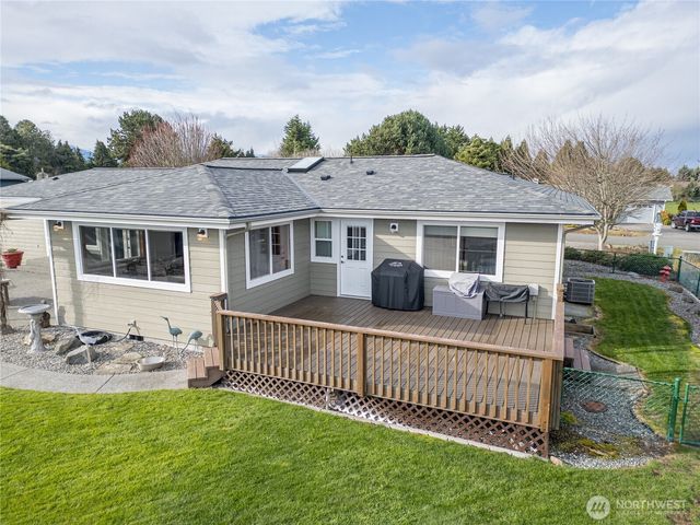 1250 Thornton Drive, Sequim, WA 98382