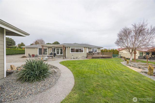 1250 Thornton Drive, Sequim, WA 98382