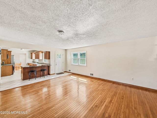 600 Carolina Avenue, Brick, NJ 08724