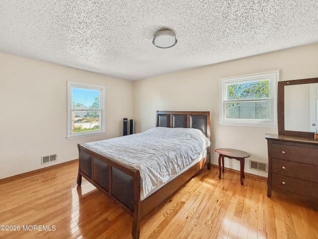 600 Carolina Avenue, Brick, NJ 08724