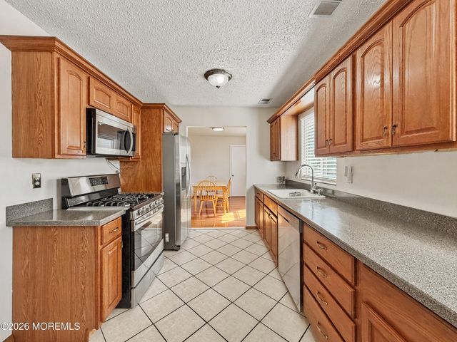 600 Carolina Avenue, Brick, NJ 08724