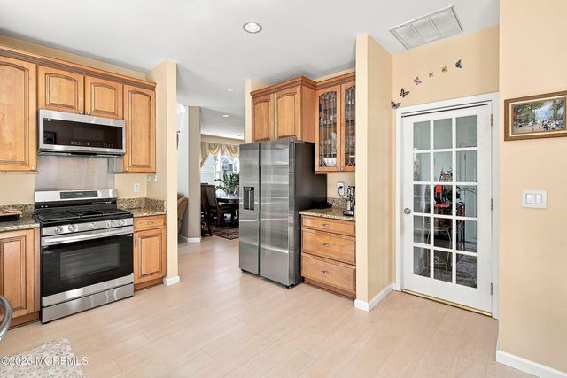 3 Skyline Drive, Hazlet, NJ 07730