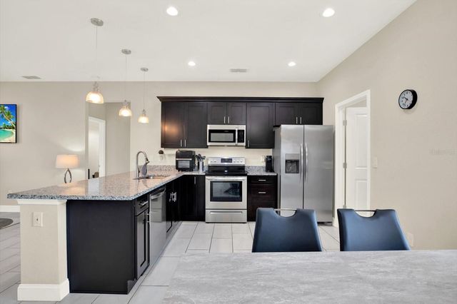 621 PALMDALE AVENUE, Avon Park, FL 33825