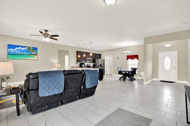 621 PALMDALE AVENUE, Avon Park, FL 33825