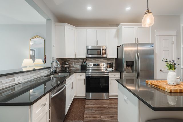 730 Old Hickory Blvd Apt 108, Nashville, TN 37209