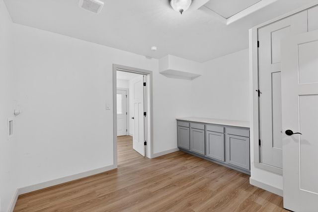 1067 Highway 314 NW, Los Lunas, NM 87031