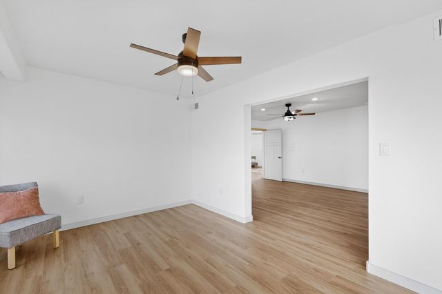 1067 Highway 314 NW, Los Lunas, NM 87031