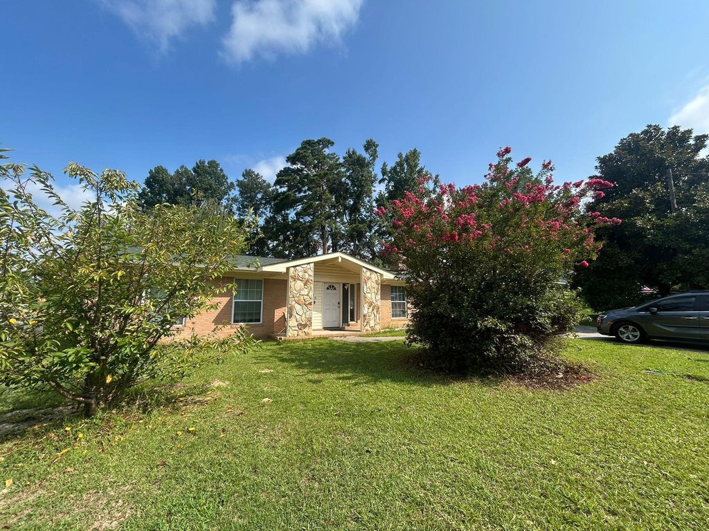 3773 Fairington Drive, Hephzibah, GA 30815