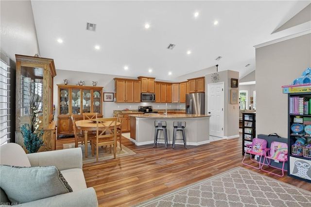 8696 Banyan Bay BLVD, Fort Myers, FL 33908