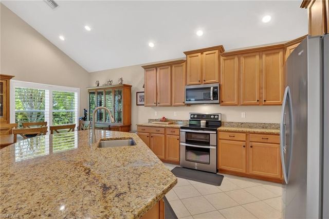 8696 Banyan Bay BLVD, Fort Myers, FL 33908