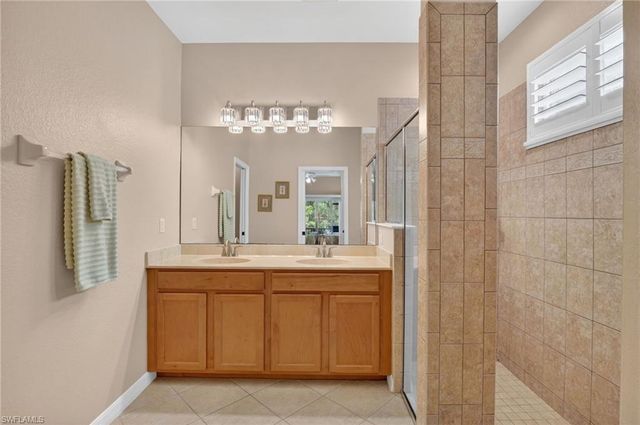 8696 Banyan Bay BLVD, Fort Myers, FL 33908