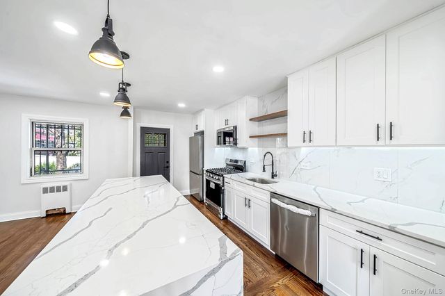4059 Paulding Avenue, Bronx, NY 10466