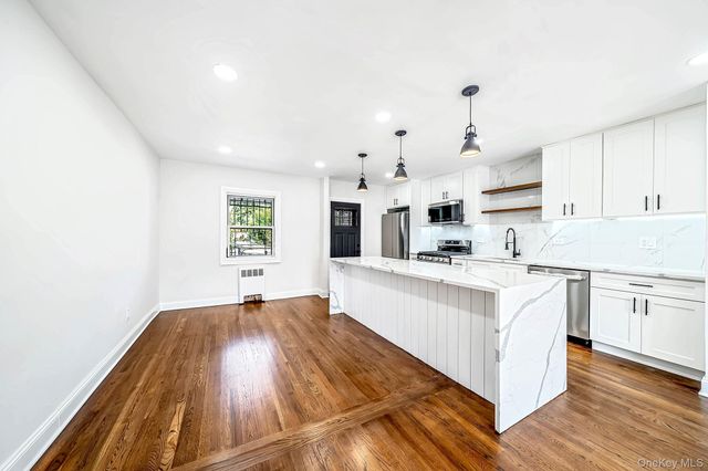 4059 Paulding Avenue, Bronx, NY 10466