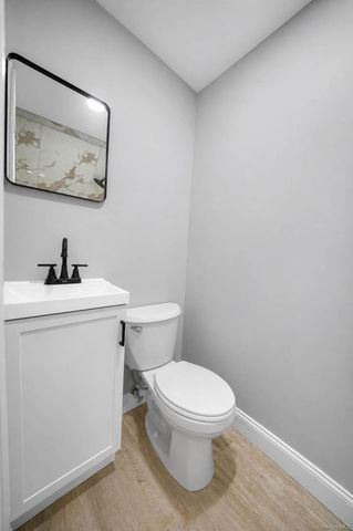 4059 Paulding Avenue, Bronx, NY 10466