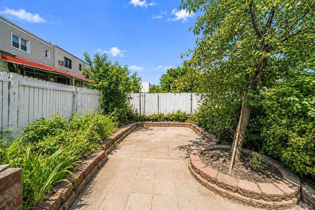 4059 Paulding Avenue, Bronx, NY 10466