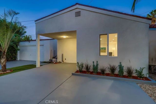 4016 6th Avenue, Leimert Park, CA 90008