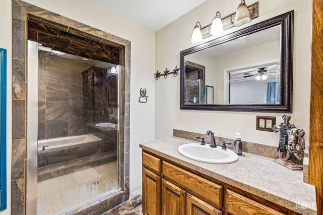 2704 Waco Street, San Angelo, TX 76901