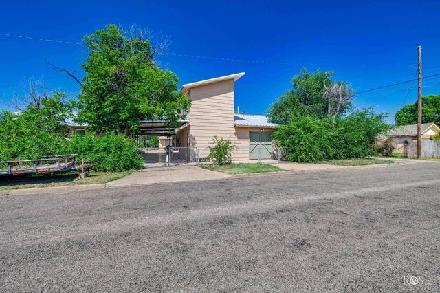 2704 Waco Street, San Angelo, TX 76901