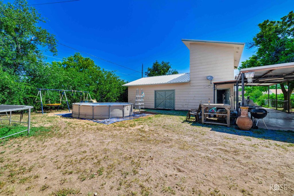 Image 25 of property listing at 2704 Waco Street, San Angelo, TX 76901