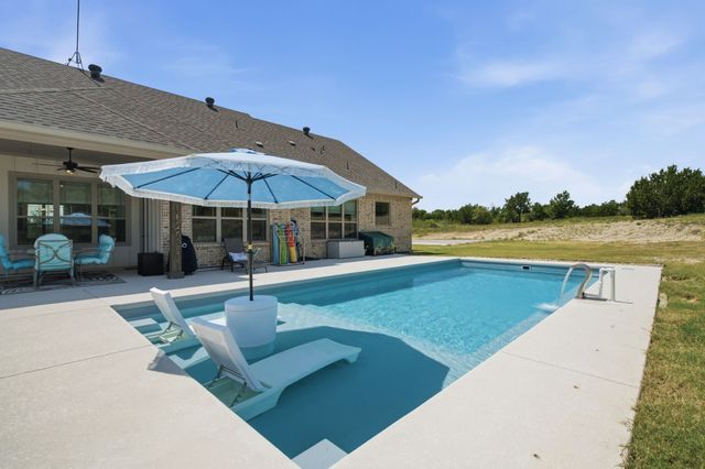 104 Grant Alan, Weatherford, TX 76085