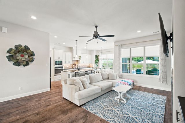 104 Grant Alan, Weatherford, TX 76085
