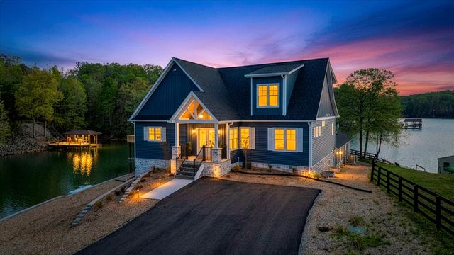 200 Sweetwater Bay DR, Penhook, VA 24137
