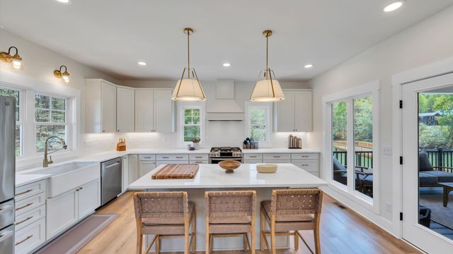 200 Sweetwater Bay DR, Penhook, VA 24137