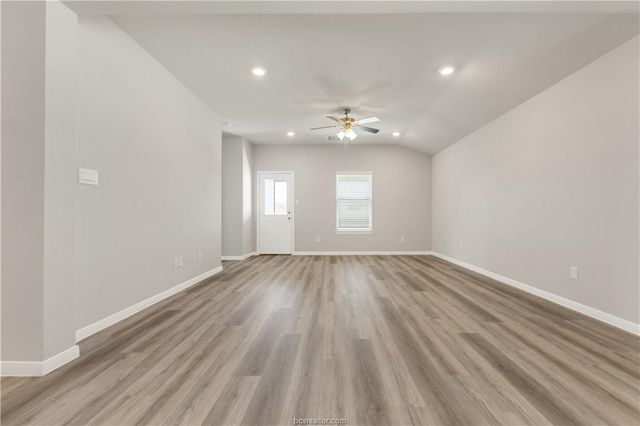 5350 Samuel Run, Bryan, TX 77807
