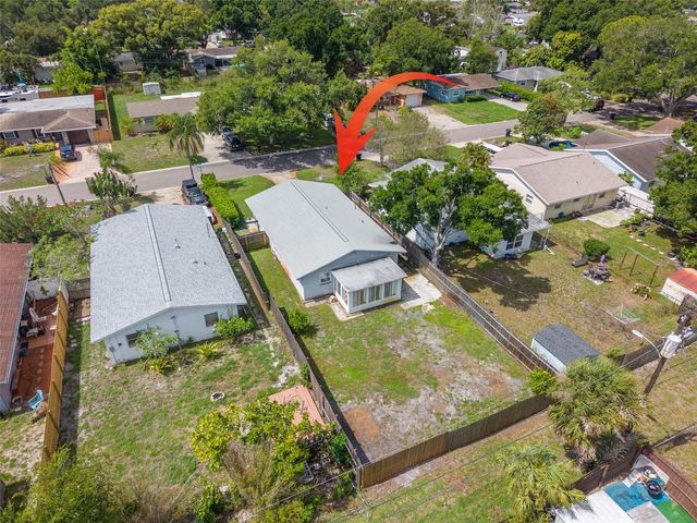 5621 16TH AVENUE N, St Petersburg, FL 33710
