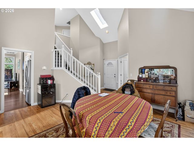 14595 SHERBROOK Pl, Lake Oswego, OR 97035