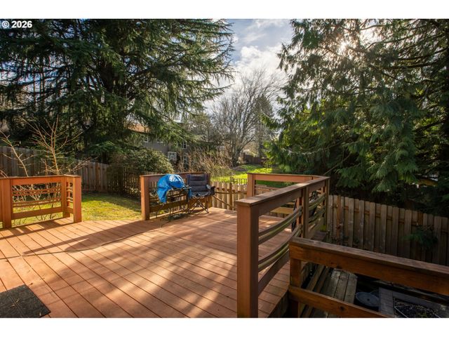 14595 SHERBROOK Pl, Lake Oswego, OR 97035