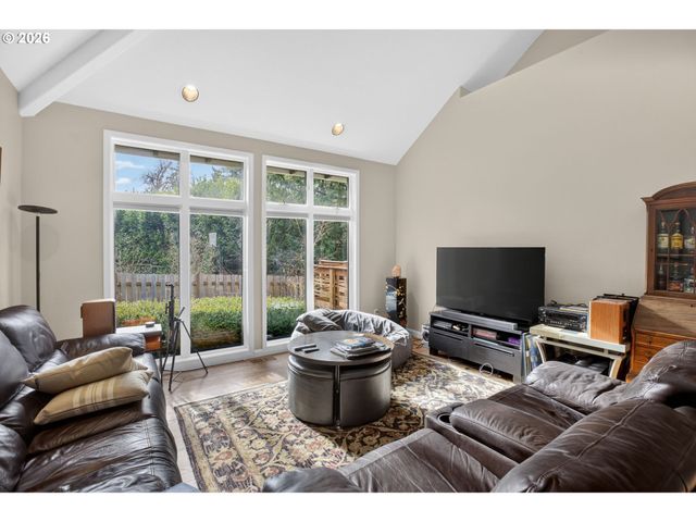 14595 SHERBROOK Pl, Lake Oswego, OR 97035