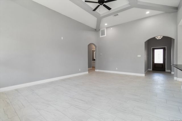 3938 New Mathis, Elmendorf, TX 78112