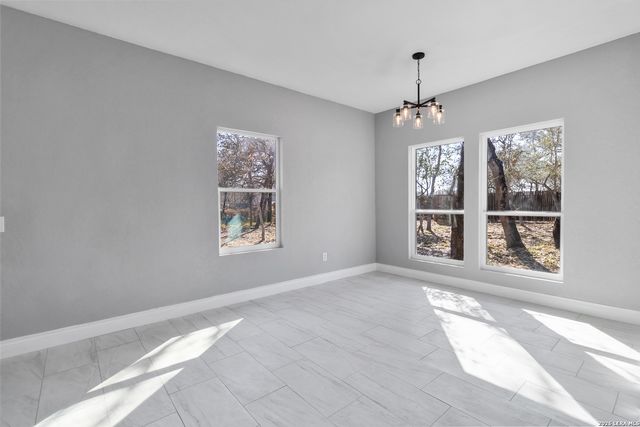 3938 New Mathis, Elmendorf, TX 78112