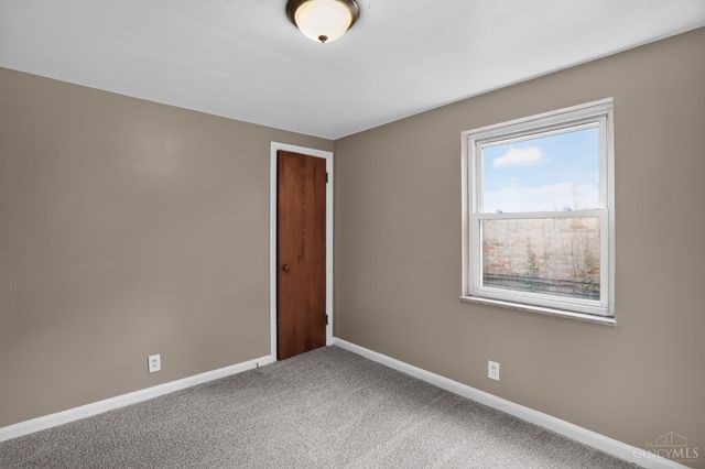 8243 Daly Road, Cincinnati, OH 45231