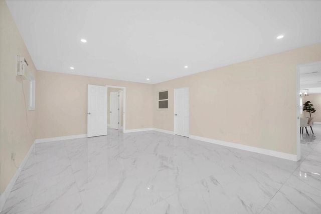 1925 JOHN ARTHUR WAY, Lakeland, FL 33803