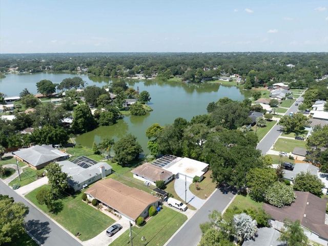 1925 JOHN ARTHUR WAY, Lakeland, FL 33803