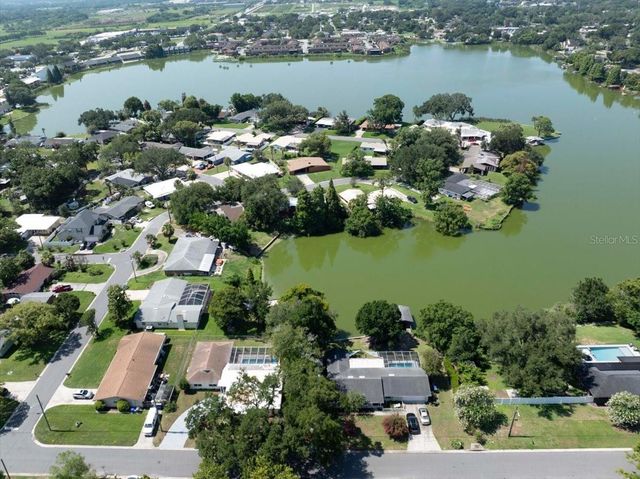 1925 JOHN ARTHUR WAY, Lakeland, FL 33803