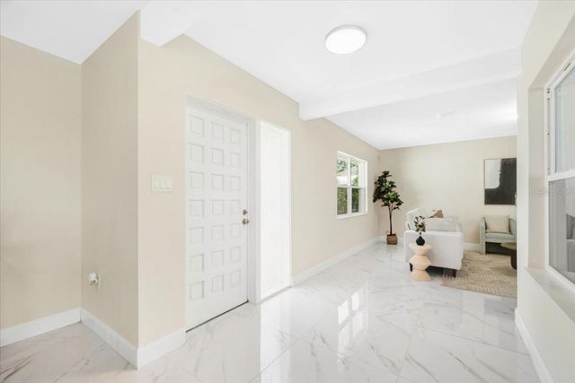 1925 JOHN ARTHUR WAY, Lakeland, FL 33803