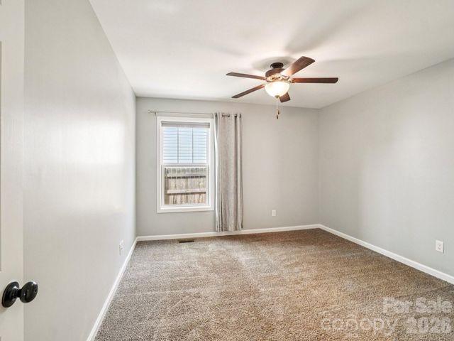 17 Yarrow Meadow Road, Weaverville, NC 28787