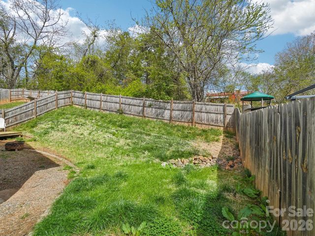 17 Yarrow Meadow Road, Weaverville, NC 28787