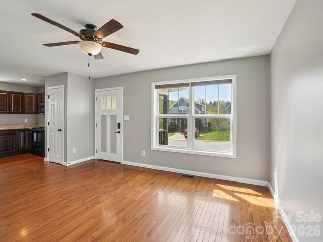 17 Yarrow Meadow Road, Weaverville, NC 28787