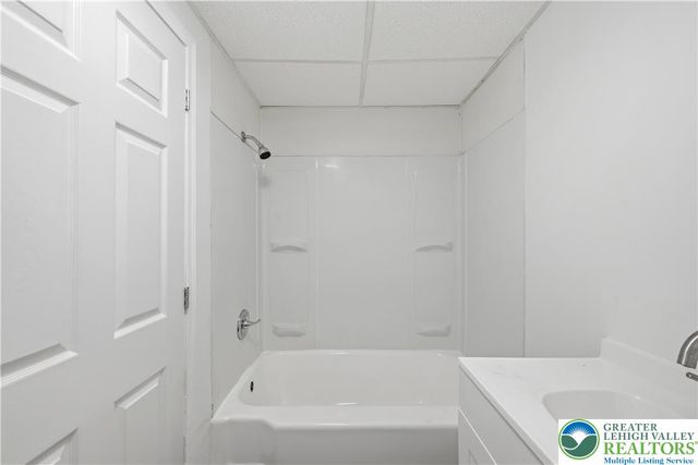 527 North Elliger Street, Allentown City, PA 18102